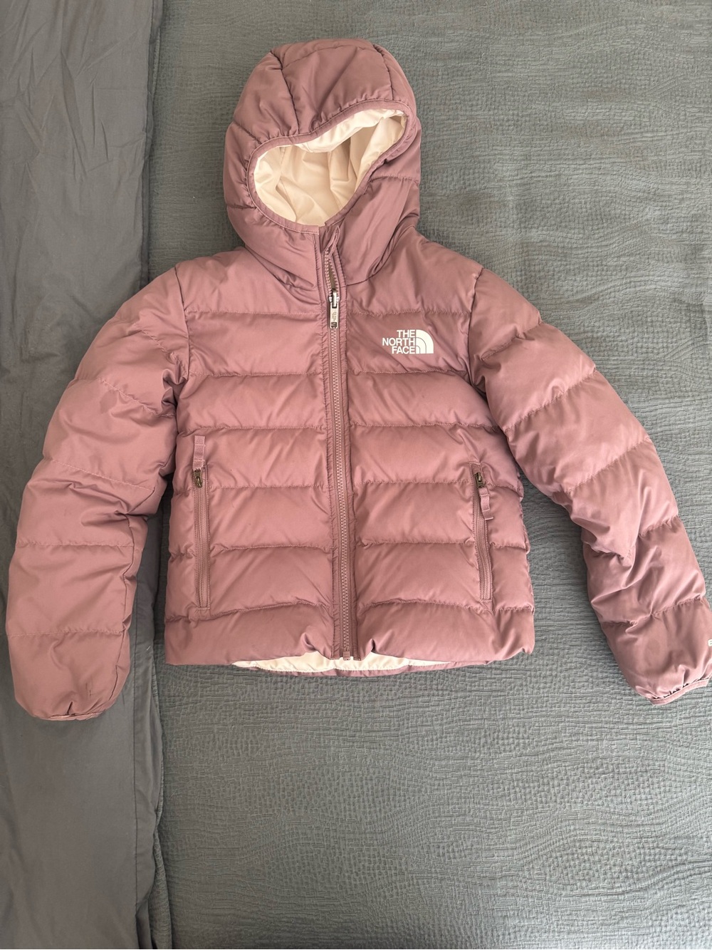 The North Face Kids Mauve Pink Hooded Puffer Jacket